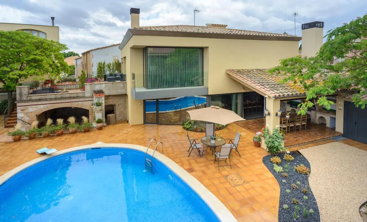 Casa Deluxe Alt Emporda Costa Brava - Private Swimming Pool Villa Vilabertran Spain