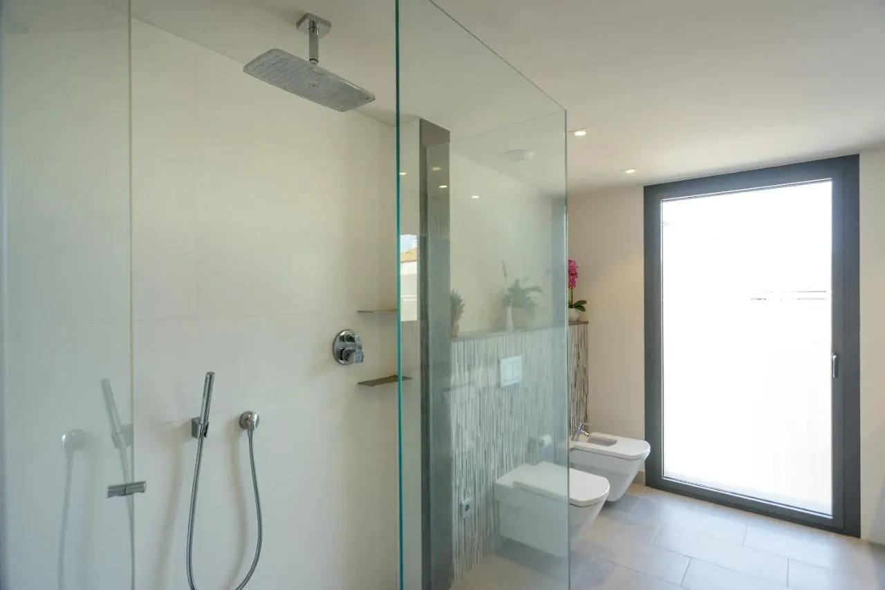 Casa Deluxe Alt Emporda Costa Brava - Private Swimming Pool Villa Vilabertran