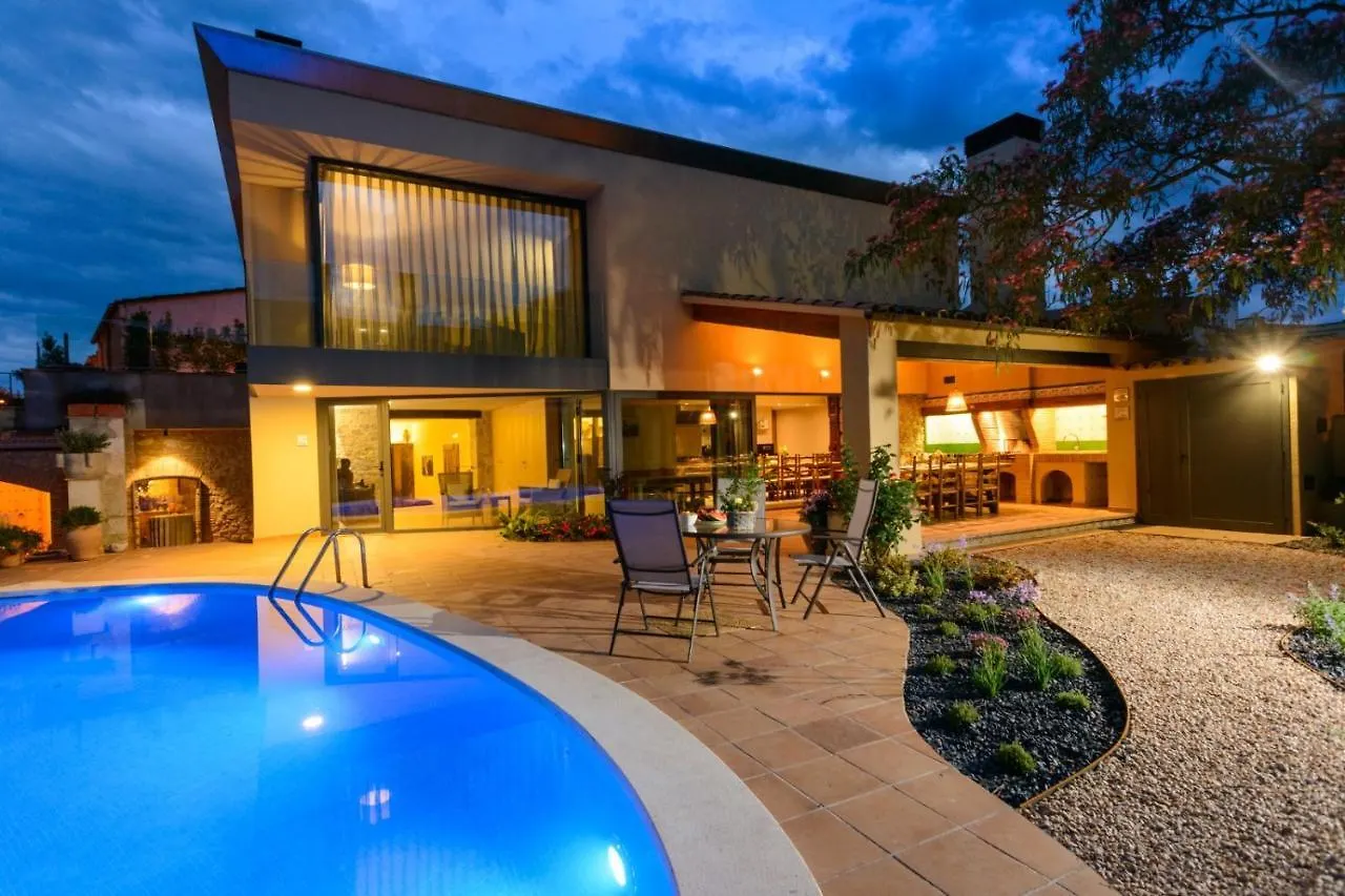 Casa Deluxe Alt Emporda Costa Brava - Private Swimming Pool Villa Vilabertran Holiday home